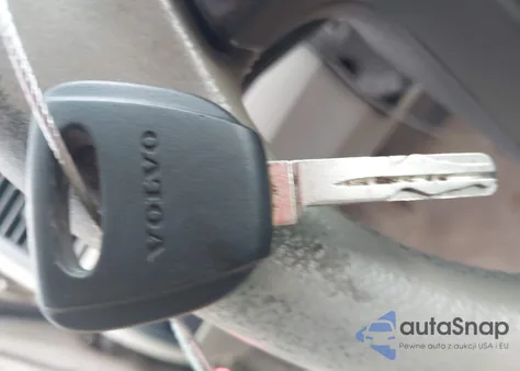 2005 Volvo Xc70 2.5T Awd z USA, uszkodzony, nr VIN YV1SZ592551203431